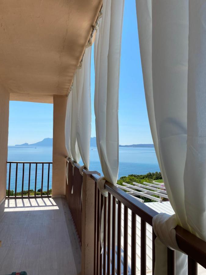 Appartamento In Costa Smeralda - Bilocale Sul Mare - Sea View Olbia Zewnętrze zdjęcie